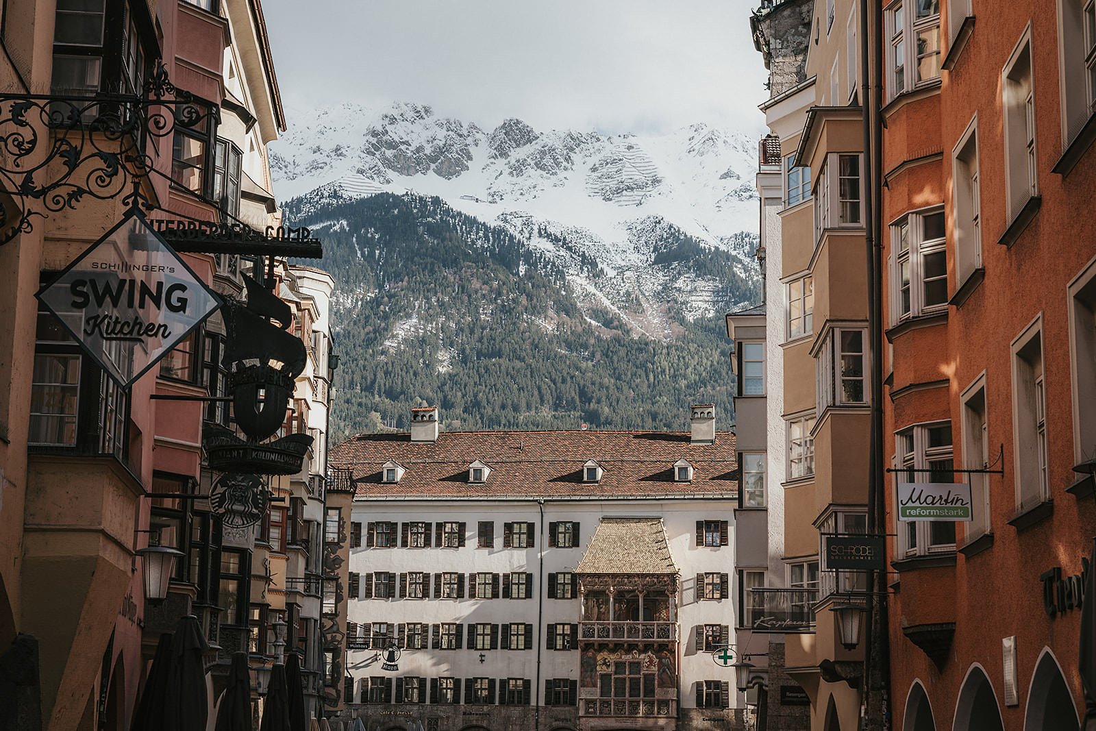 Goldenes Dachl und Nordkette – Foto-Spot für Hochzeiten in Innsbruck